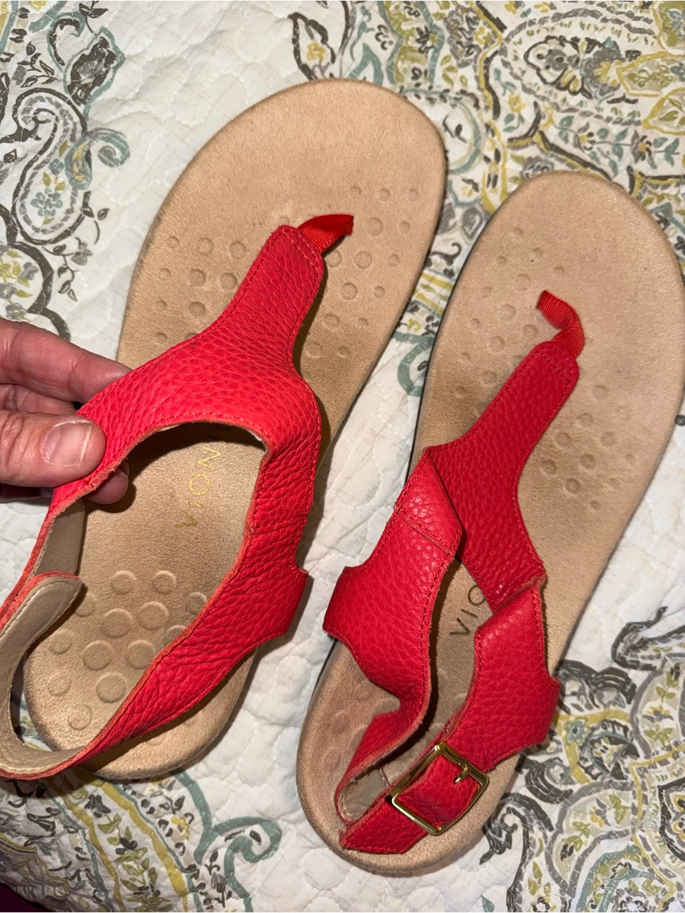 Vionic Red Leather Toe-Post Sandals with Gold Buckle